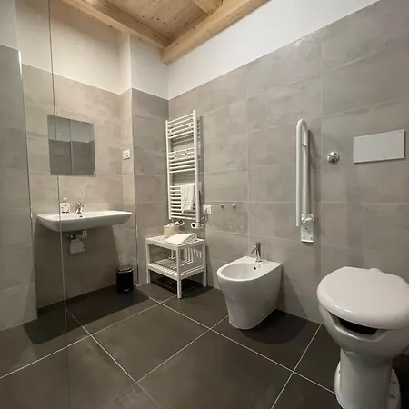 Aloe Comfort Rooms Pescara Exterior photo